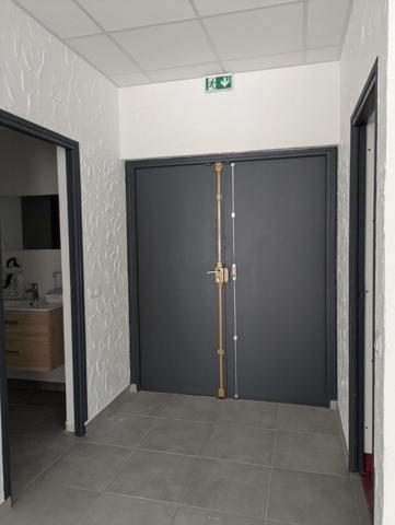 Local commercial 167 m² à vendre SAINT MARTIN LE VINOUX (38)