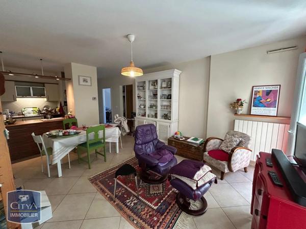 Appartement à louer 3 pièces 59.3m²