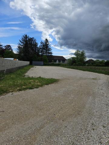 Terrain à vendre de 1100m2 AMBRONAY (01)