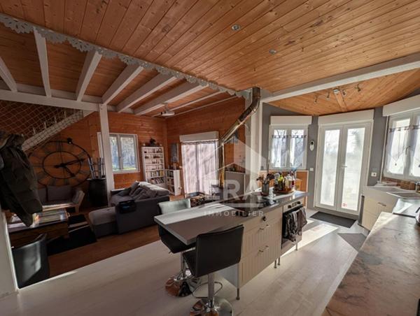 Maison individuelle en bois à 10 min de Montpon-Ménestérol 7 pièces 173.4 m2