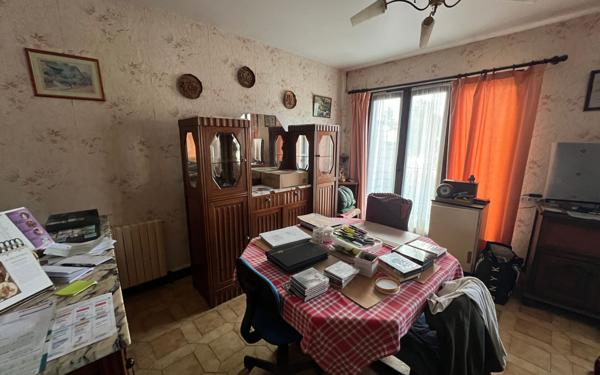 Maison à vendre    3 pièces •  Étréchy