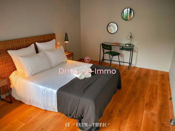 Appartement à louer 4 pièces de 137 m²