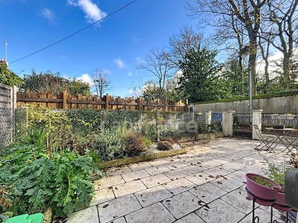 Maison à louer 5 pièces 119,34m2 4 chambres, terrasse LA CHAPELLE SAINT MESMIN (45)