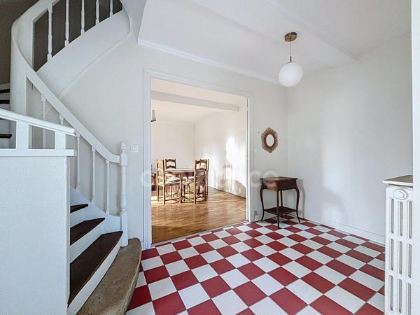 Maison à louer 5 pièces 119,34m2 4 chambres, terrasse LA CHAPELLE SAINT MESMIN (45)