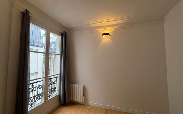 Appartement à louer    3 pièces • 58,05 m2 Paris 3