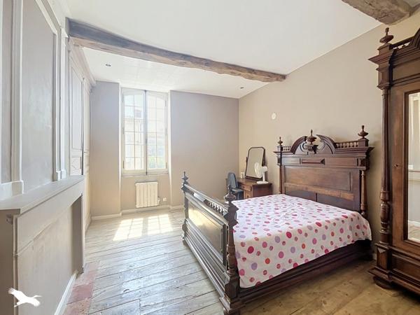 Maison à vendre 110 000 € Mézin 8 p 176 m² DPE E