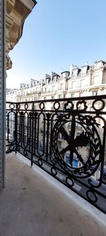 Paris (75012) BEL APPARTEMENT FAMILIAL PARISIEN