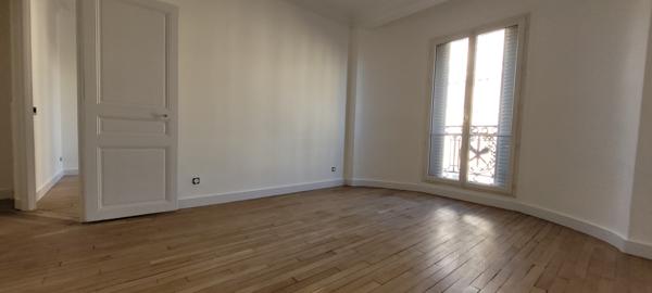 Paris (75012) BEL APPARTEMENT FAMILIAL PARISIEN