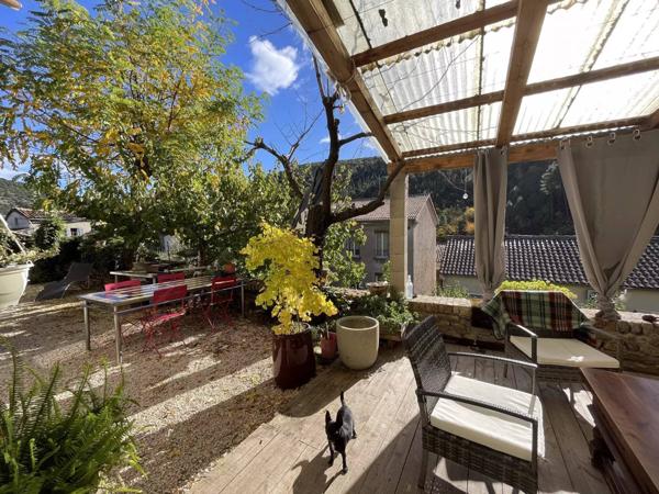 Belle maison de village avec terrain