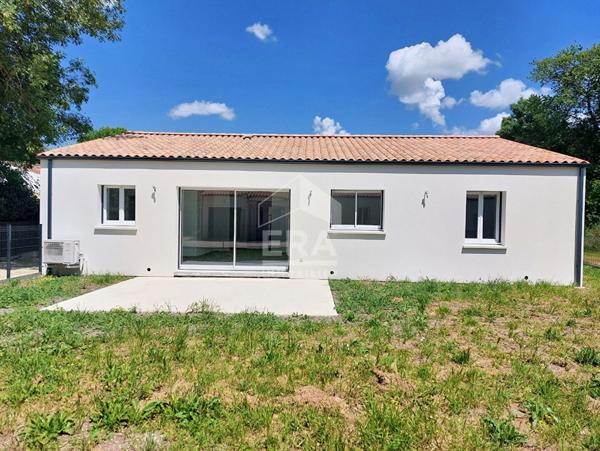 MAISON NEUVE BREUILLET  -PLAIN -PIEDS- PROCHE CENTRE-VILLE