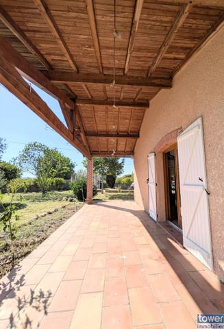 Villa 5 pièces avec garage et jardin.