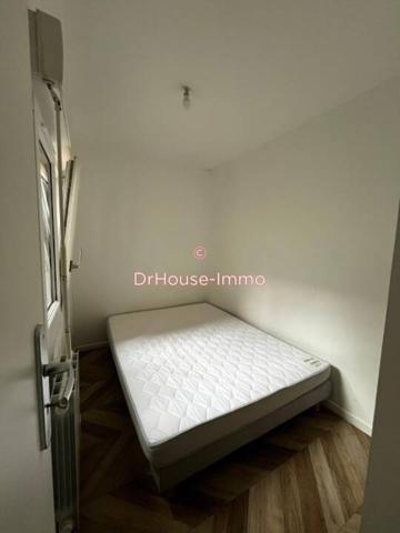 Immeuble à vendre 3 pièces de 83 m²