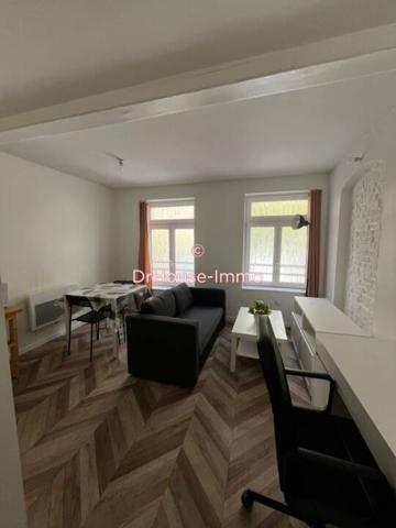 Immeuble à vendre 3 pièces de 83 m²