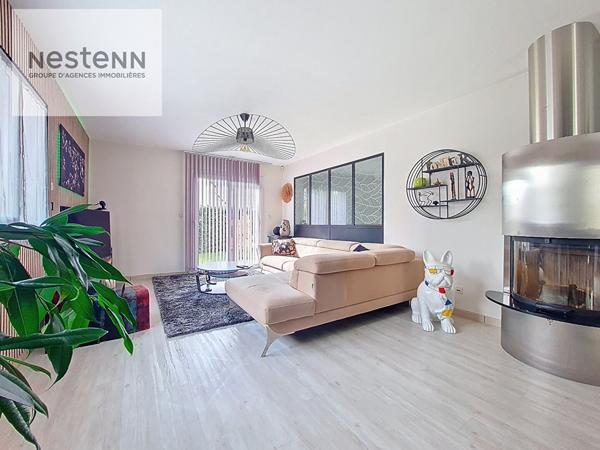 SAINT JEAN LE BLANC - ELEGANTE MAISON MODERNE avec PISCINE CHAUFFEE - 5 chambres - superbe jardin clos et arboré - DPE D