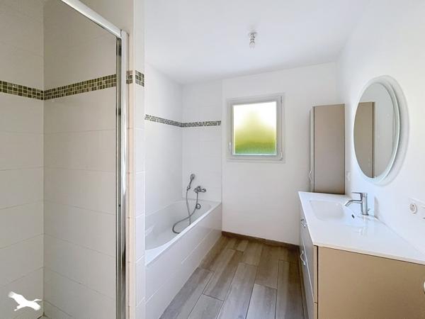 Maison à vendre 254 000 € Boé 5 p 100 m² DPE A