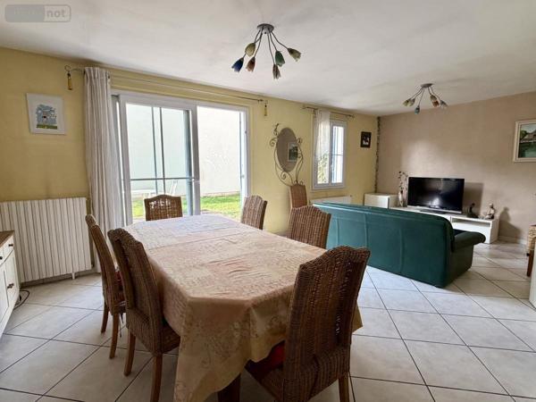 Maison à vendre à Amiens dans la Somme (80000), ref : 80004-1234   
St-Acheul