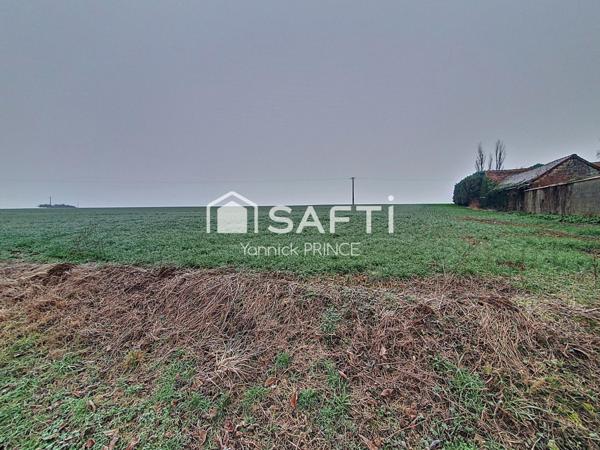 Terrain 2600m2, 33m de façade!!!