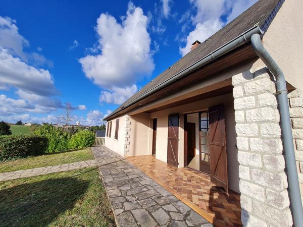 À vendre - Maison individuelle, 4 pièces située à Montval-sur-Loir (72500)