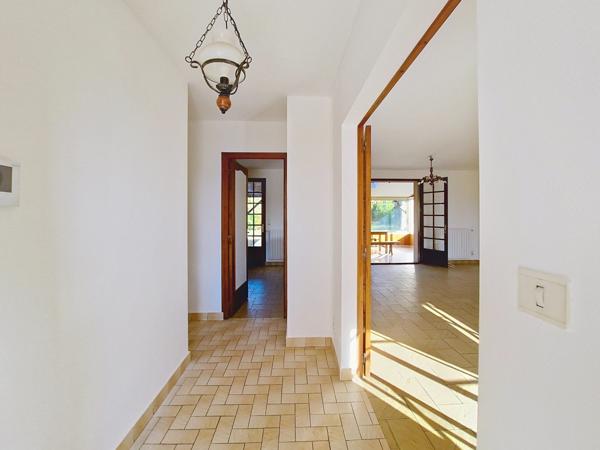 À vendre - Maison individuelle, 4 pièces située à Montval-sur-Loir (72500)