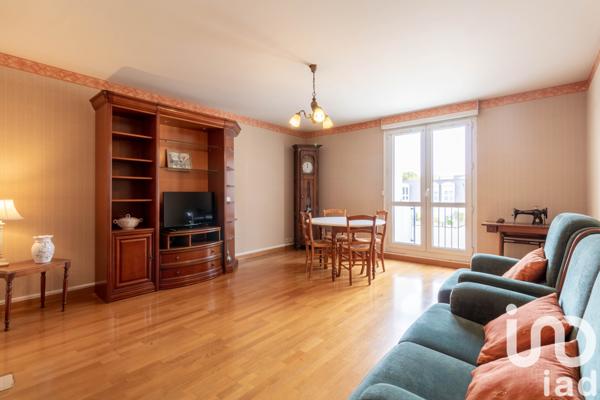 Appartement à vendre 4 pièces 80 m² Villepreux