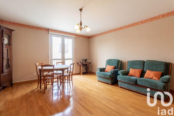 Appartement à vendre 4 pièces 80 m² Villepreux