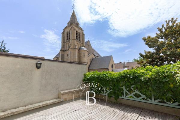 Le Mesnil-le-Roi, Maison 5 Chambres -  241 m² à vendre