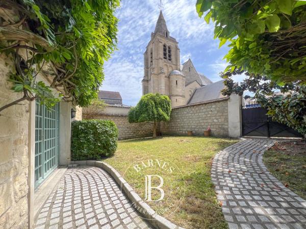 Le Mesnil-le-Roi, Maison 5 Chambres -  241 m² à vendre