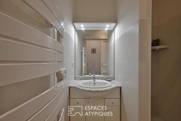 Appartement confidentiel en coeur de ville avec garage