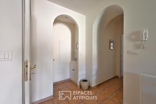 Appartement confidentiel en coeur de ville avec garage