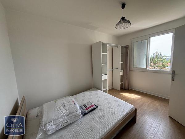 Appartement à louer 4 pièces 67.43m²