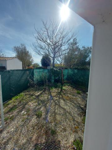 SAINTE-SOULLE proche LA ROCHELLE maison T3