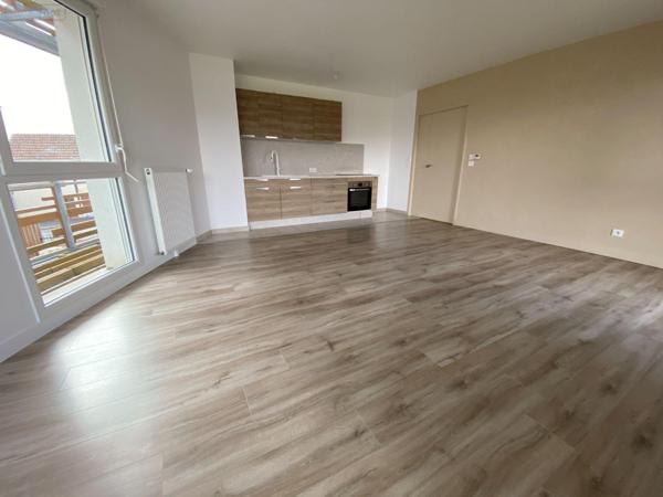 Appartement à vendre à Chartres dans l'Eure-et-Loir (28000), ref : 486