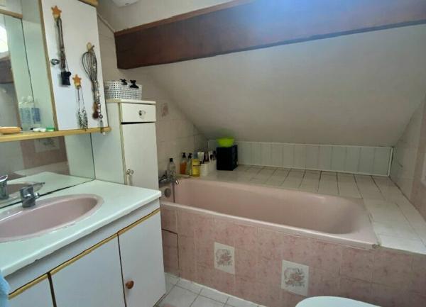 Maison à vendre    4 pièces • 116,94 m2 Clichy-sous-Bois