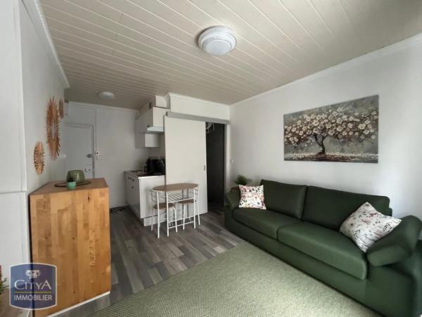 Appartement à louer 1 pièce 18m²