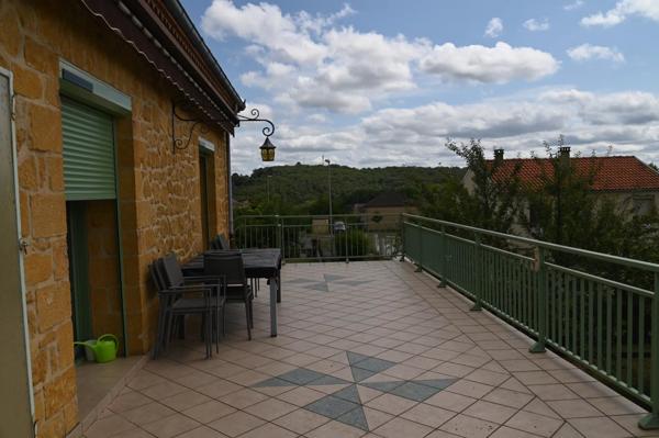 Vente Maison 7 pièces 260 m2 à Gourdon