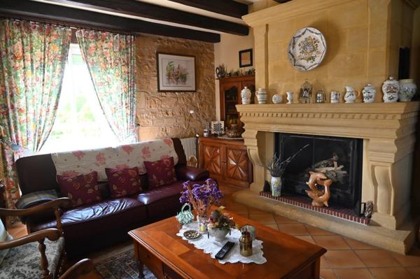 Vente Maison 7 pièces 260 m2 à Gourdon