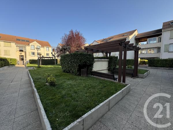 Appartement F4 à vendre  4 pièces - 90,90 m2 GIF SUR YVETTE - 91