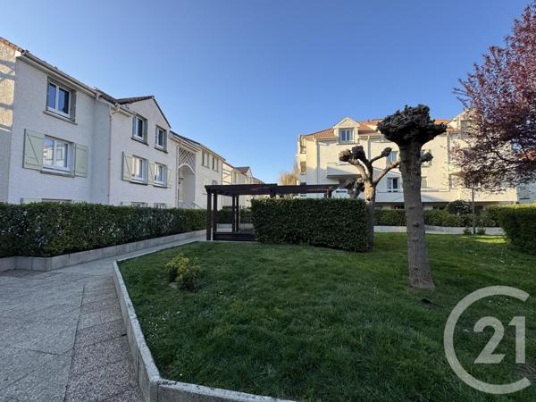 Appartement F4 à vendre  4 pièces - 90,90 m2 GIF SUR YVETTE - 91