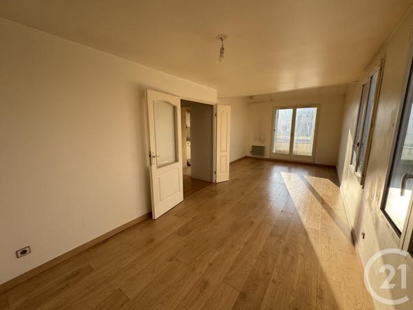 Appartement F4 à vendre  4 pièces - 90,90 m2 GIF SUR YVETTE - 91