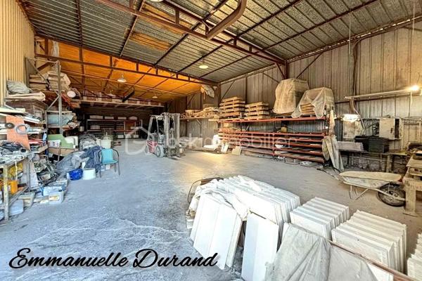 Local commercial de 630 m²