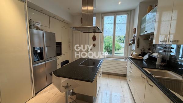 Maison à vendre à Compiègne - 5 pièces, 140.65 m², 3 chambres