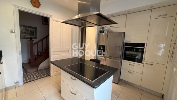 Maison à vendre à Compiègne - 5 pièces, 140.65 m², 3 chambres