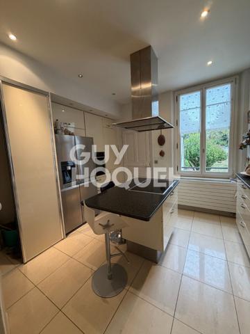 Maison à vendre à Compiègne - 5 pièces, 140.65 m², 3 chambres