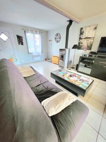 CHARLY QUARTIER PRISE A SAISIR