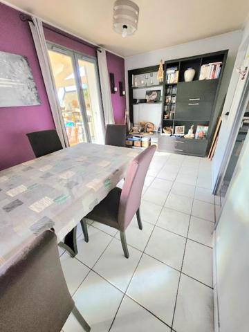 CHARLY QUARTIER PRISE A SAISIR