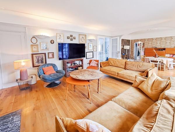 Demeure de Prestige en Hyper Centre d'Arpajon