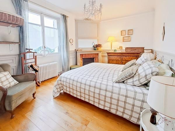 Demeure de Prestige en Hyper Centre d'Arpajon