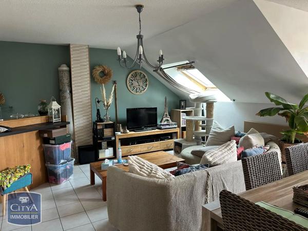 Appartement à louer 3 pièces 59.28m² Coulogne (62137)