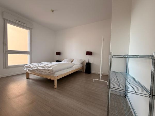 Douet : Appartement T3 meublé avec parking