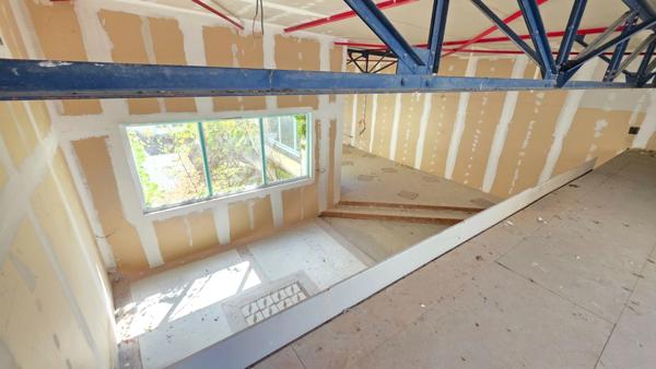 LOFT D'EXCEPTION EN COURS D AMENAGEMENT - VOLUMES UNIQUES ET POTENTIEL INFINI